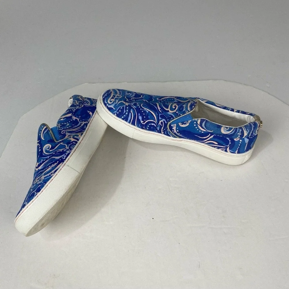 Lilly Pulitzer Women Size 6 Julie Blue‎ Paisley Print Slip On Canvas Shoes